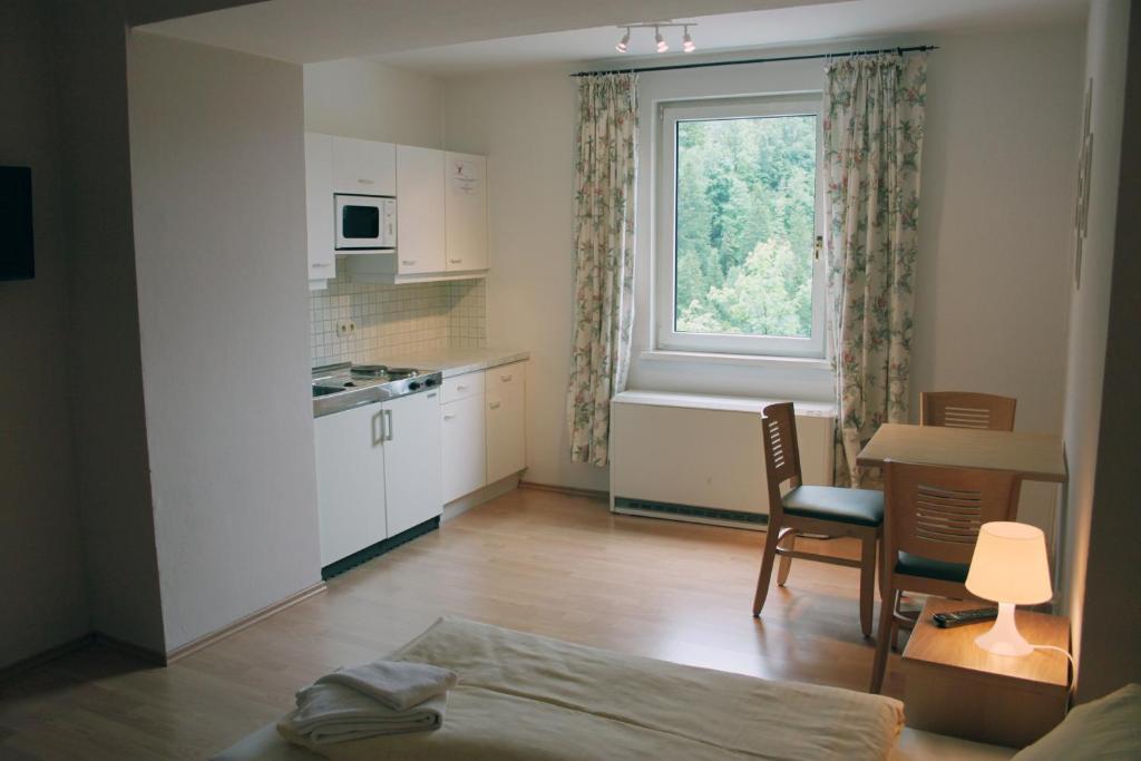Hotel Hirschen Bad Gastein Δωμάτιο φωτογραφία